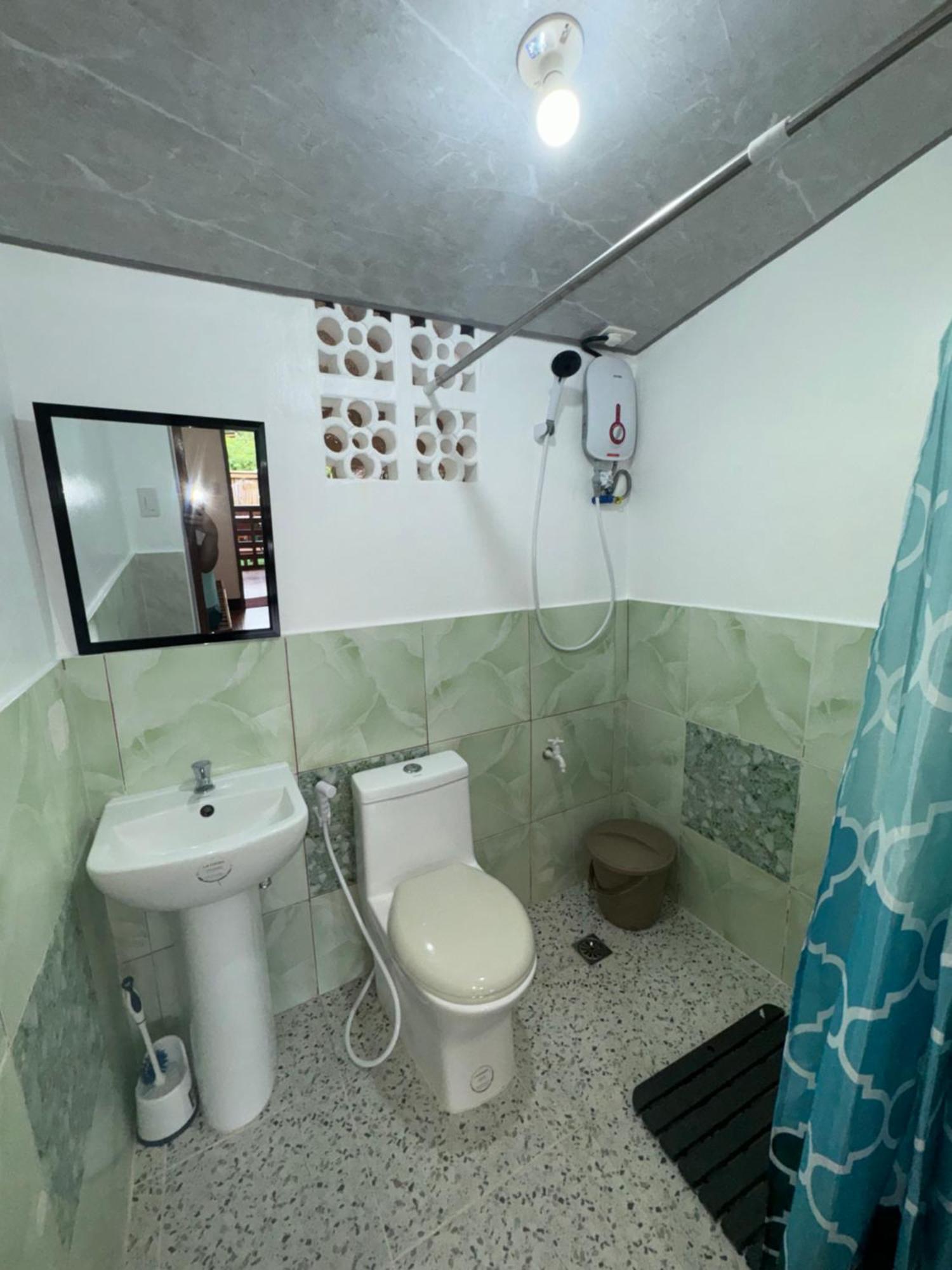 Nay Carmen Pension House Port Barton Itaytay Zewnętrze zdjęcie